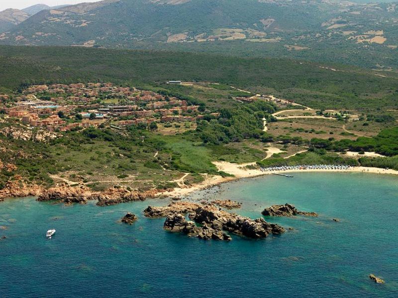 Calarossa Sardinia Apartments Isola Rossa Exterior foto