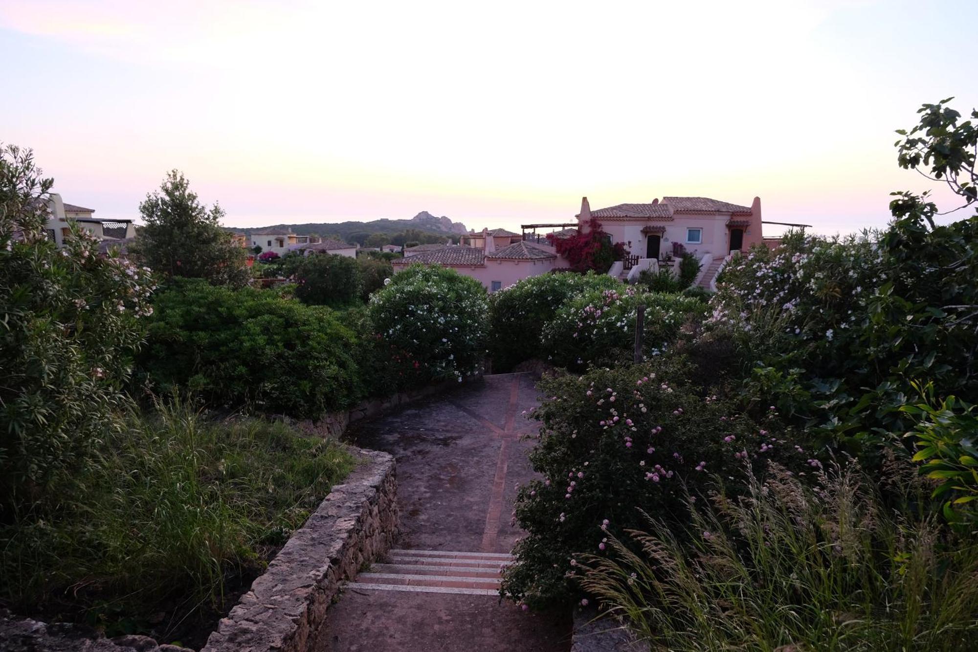 Calarossa Sardinia Apartments Isola Rossa Exterior foto