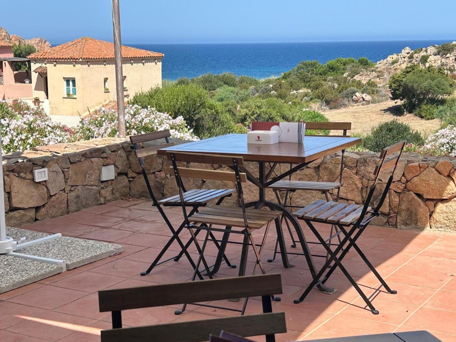 Calarossa Sardinia Apartments Isola Rossa Exterior foto